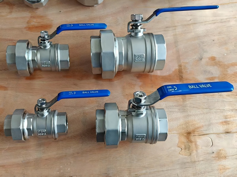 Korea-pasaran Korea Eksklusif Keluli Stainless 2PC Injap Bola Union dengan JIS/KS 10K ~ 20K